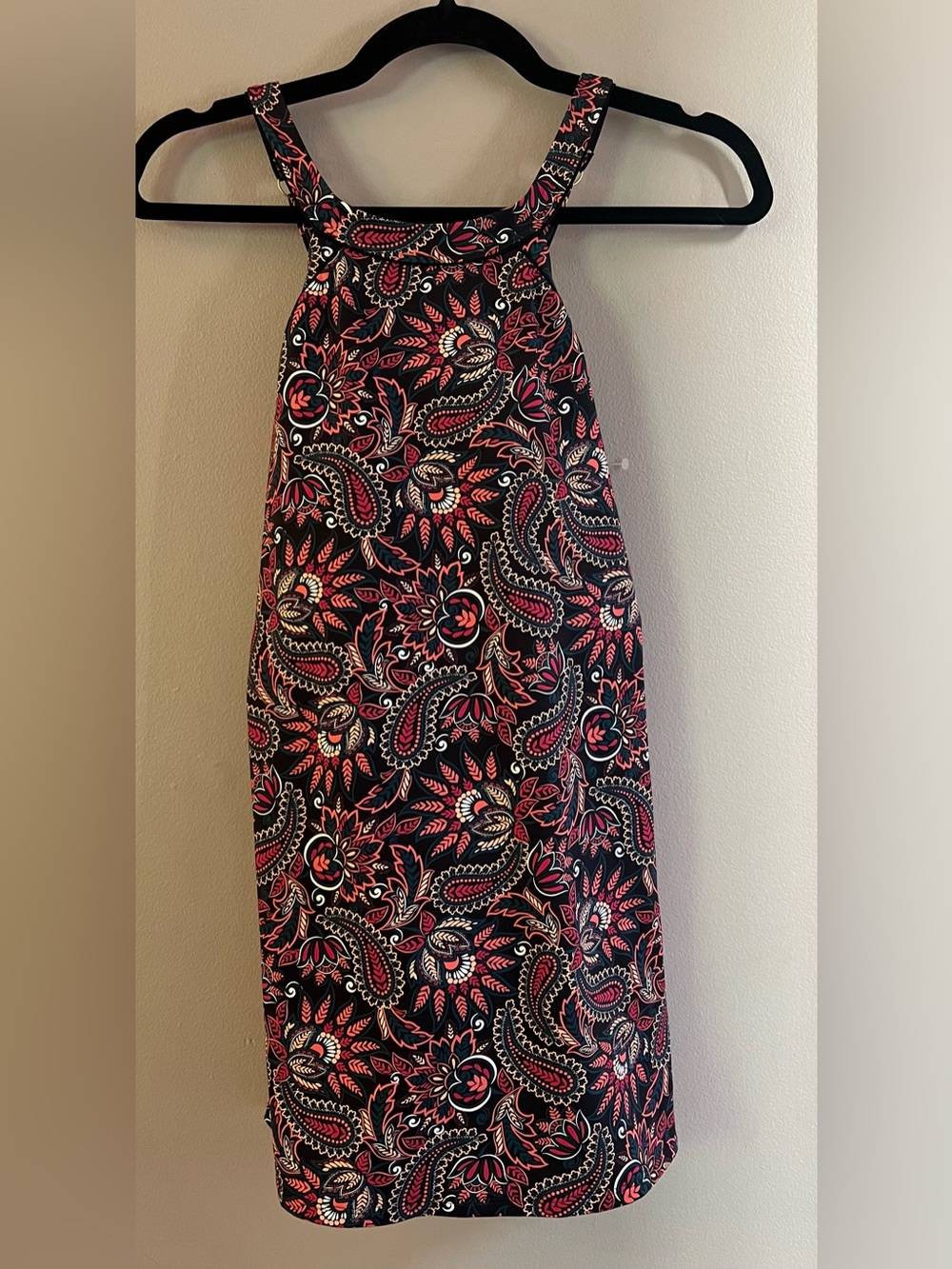 NWOT-Lands' End Black with Pink Paisley Print swimsuit